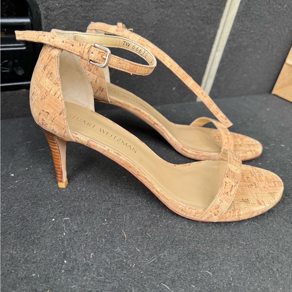 Stuart Weitzman Tan Women's Sandals